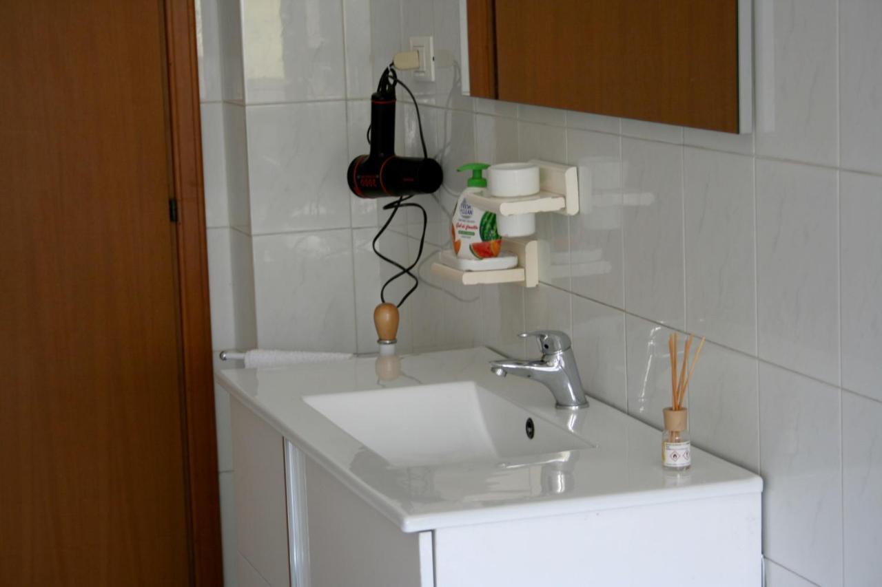 2 Bedrooms Appartement At Pescara 300 M Away From The Beach With Balcony And Wifi Exteriér fotografie