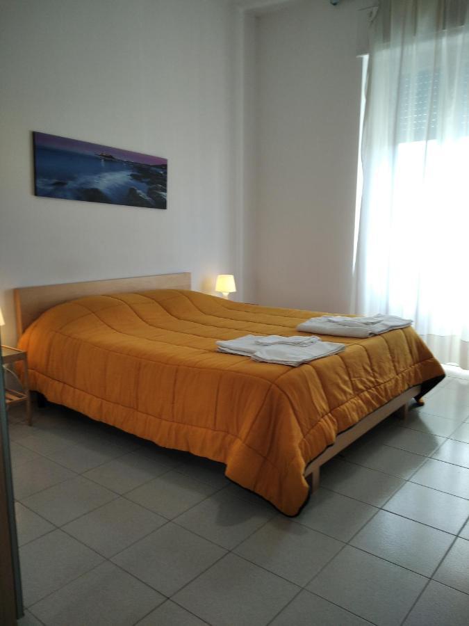2 Bedrooms Appartement At Pescara 300 M Away From The Beach With Balcony And Wifi Exteriér fotografie