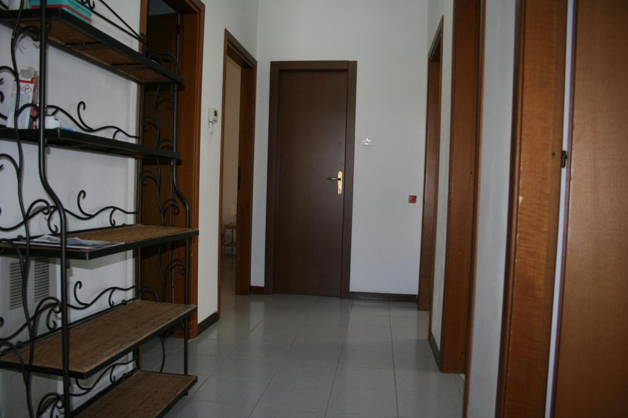 2 Bedrooms Appartement At Pescara 300 M Away From The Beach With Balcony And Wifi Exteriér fotografie
