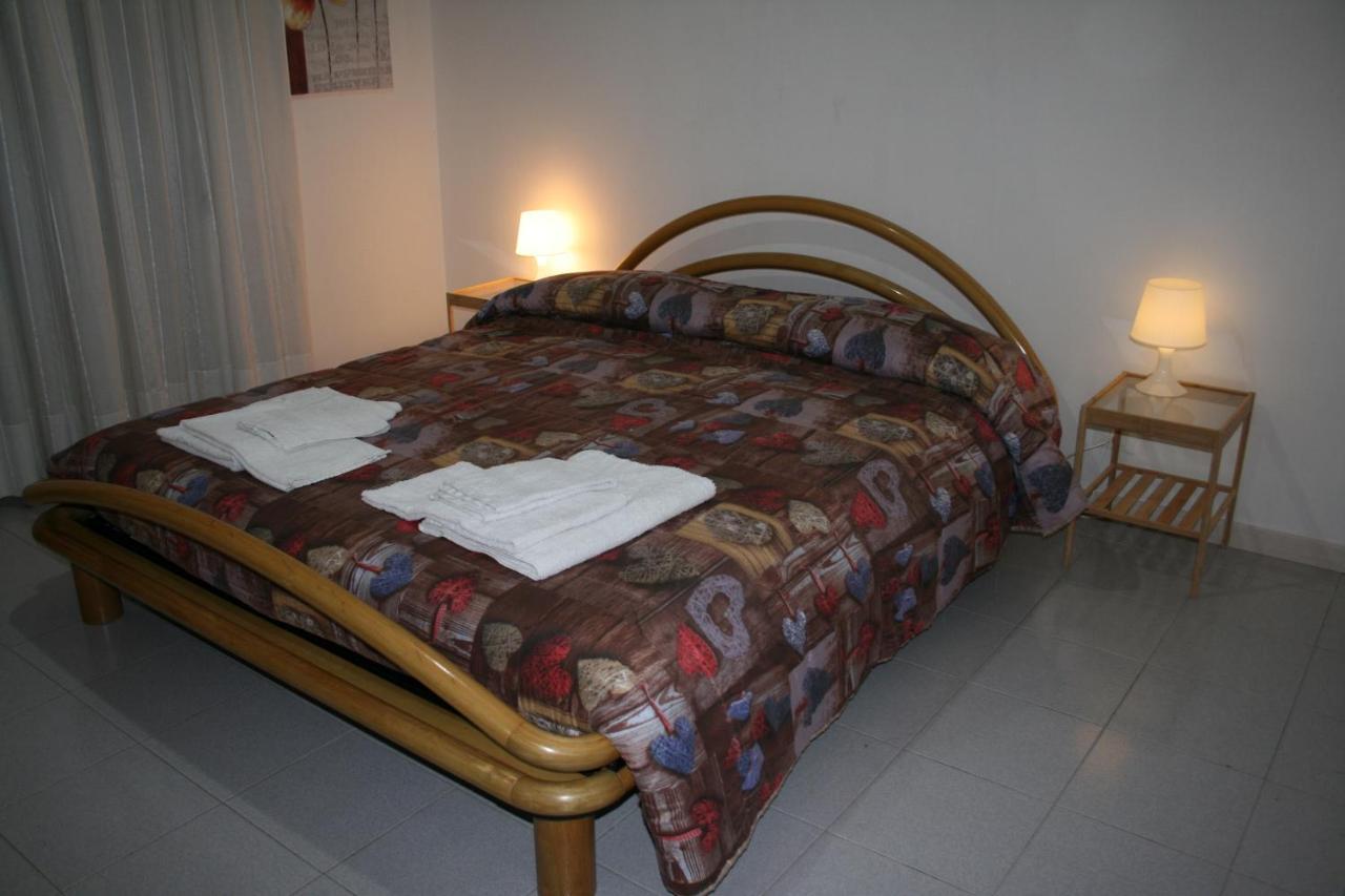2 Bedrooms Appartement At Pescara 300 M Away From The Beach With Balcony And Wifi Exteriér fotografie